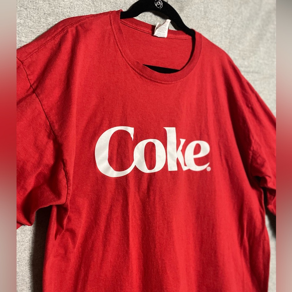 CLEARANCE Coke red/white long sleeve shirt! Classic. Size XL